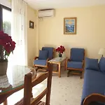 Malaga 101679 3 Bedroom Apartment By Mo Rentals