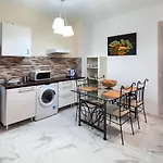 Peña 5 RooMalaga by Bossh! Apartments