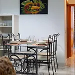 Peña 5 RooMalaga by Bossh! Apartments