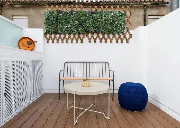 TGH/ Málaga center western style