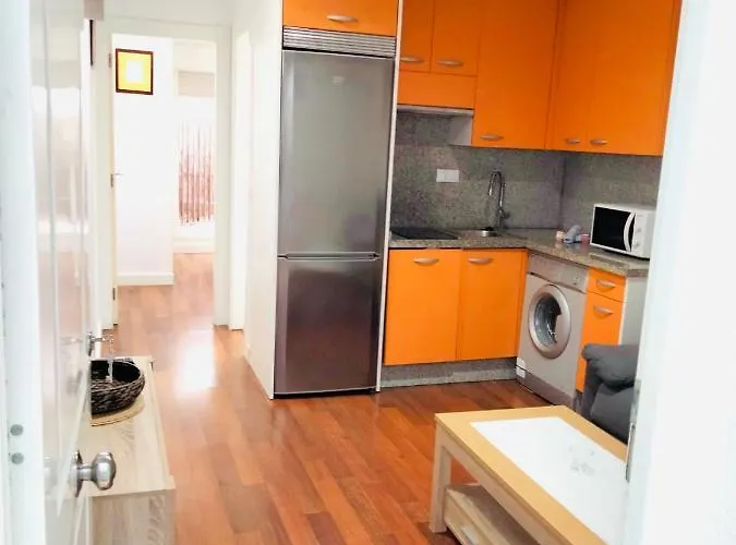 Amazing Location, Full Equiped City Center! Bajo B