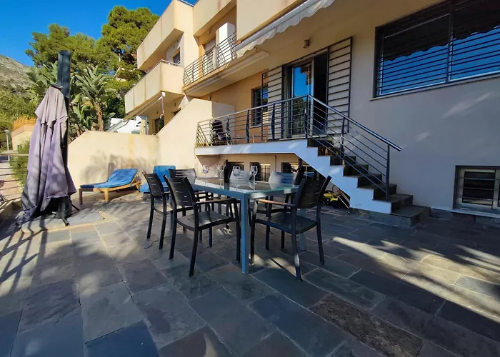 Villa Aguilas Club Guest House