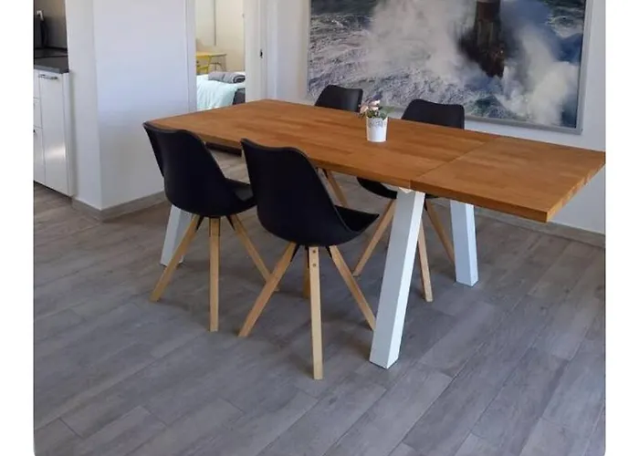 Apartamento 3 Bedroom Homeroom