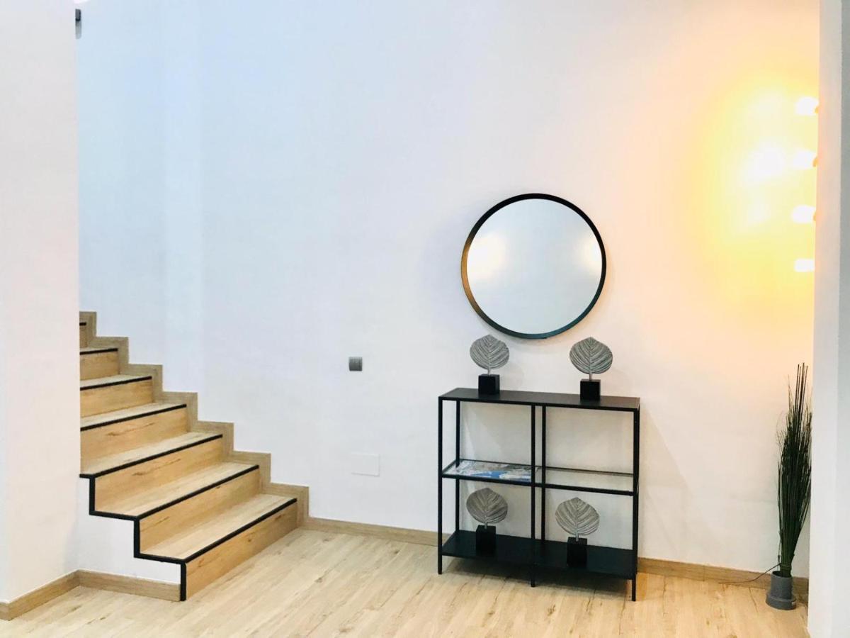 Modern&spacious In Plaza De La Merced Apartamento