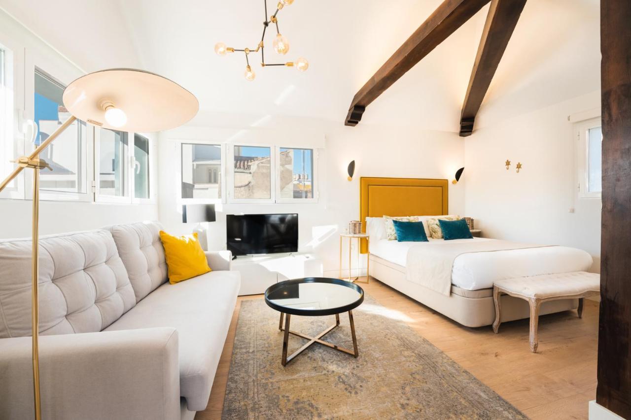 Debambu Apartment