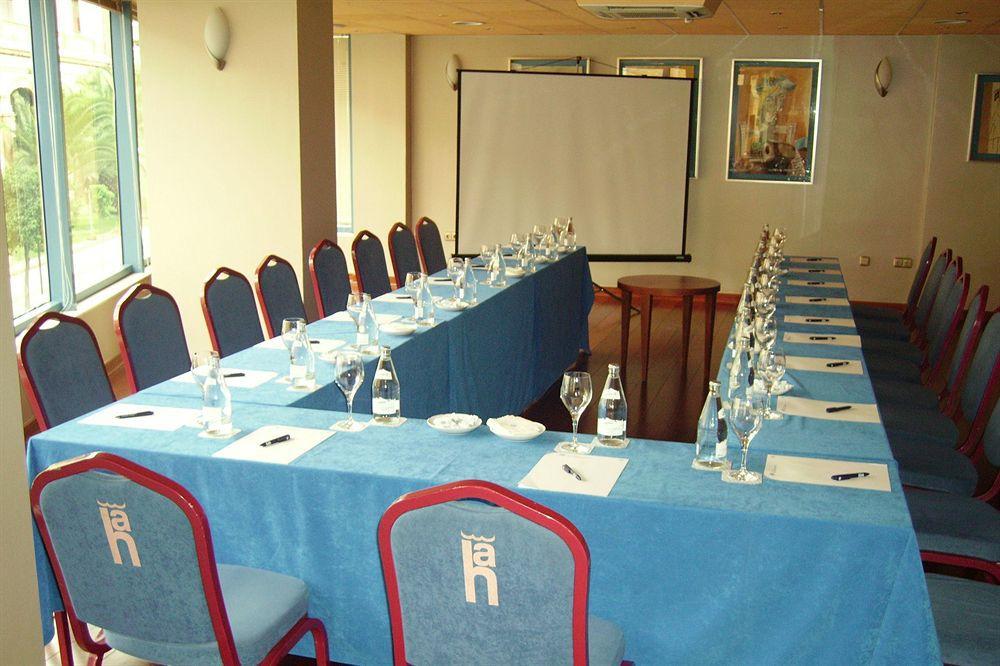 Ms Maestranza Hotel