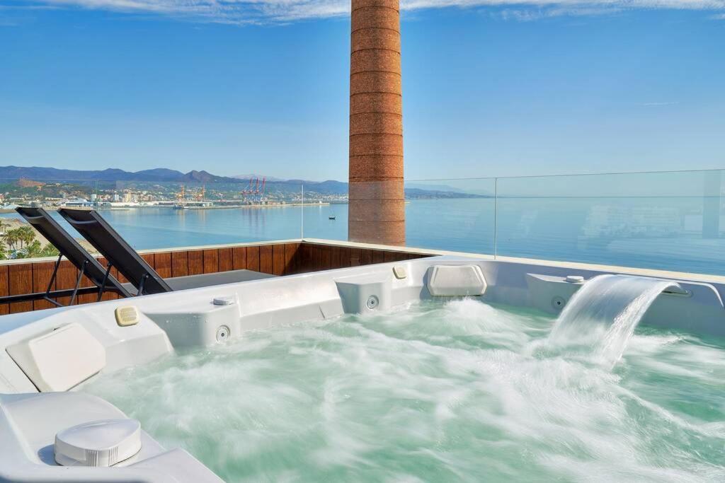 D&r Penthouse On The Beach Apartamento Málaga