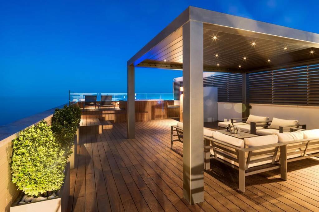 Apartamento D&r Penthouse On The Beach Málaga