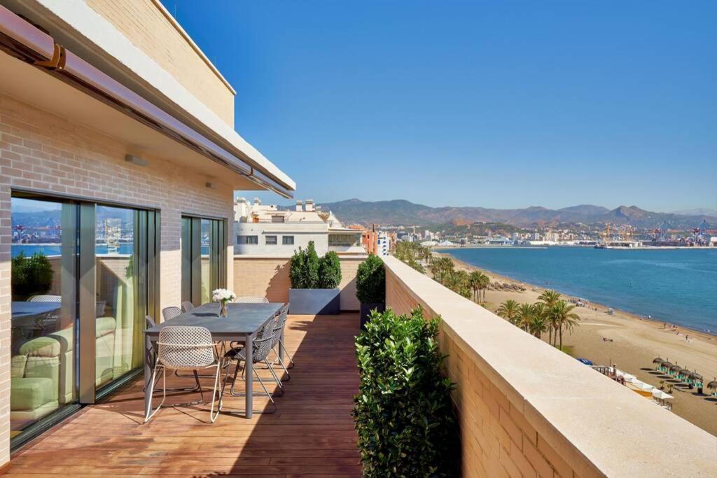 Apartamento D&r Penthouse On The Beach Málaga