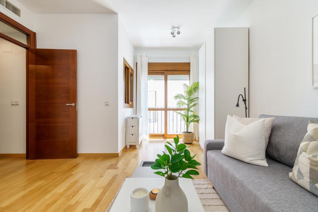 Apartment Bhost - Agua De La Victoria Malaga
