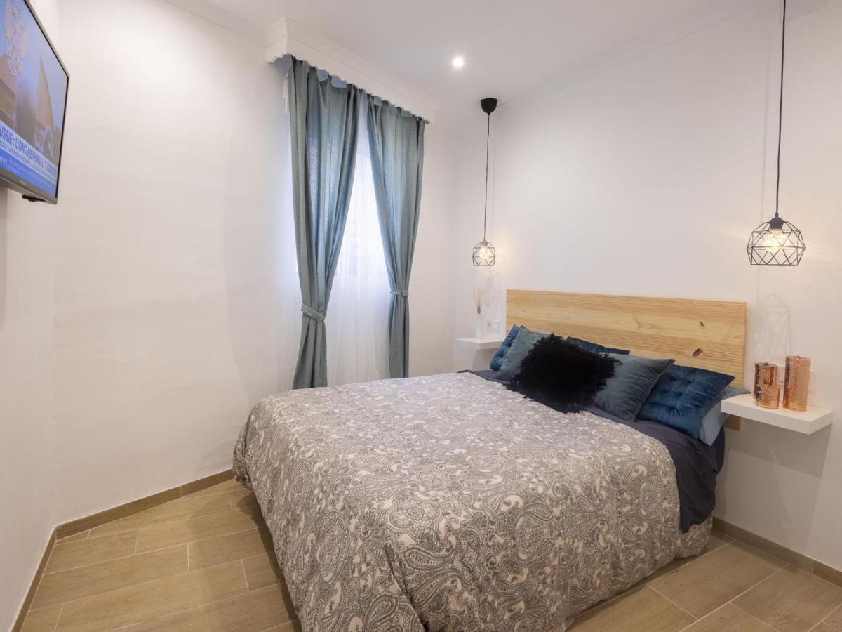 Apartment Holidays2malaga Carril & Wifi Fibra 5g Ideal Trabajar & Tv Satelite *