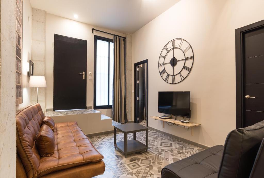 Apartment Historical Center Ollerias *