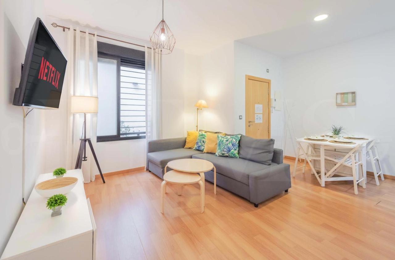 Relaxing With Community Pool & Parking- Center Málaga