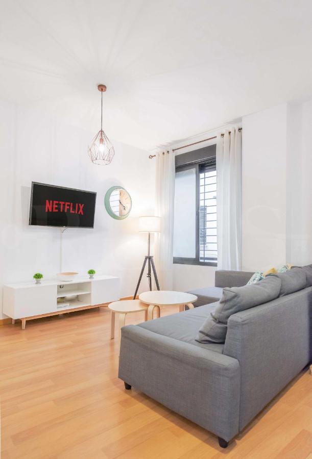 Relaxing With Community Pool & Parking- Center Apartamento *