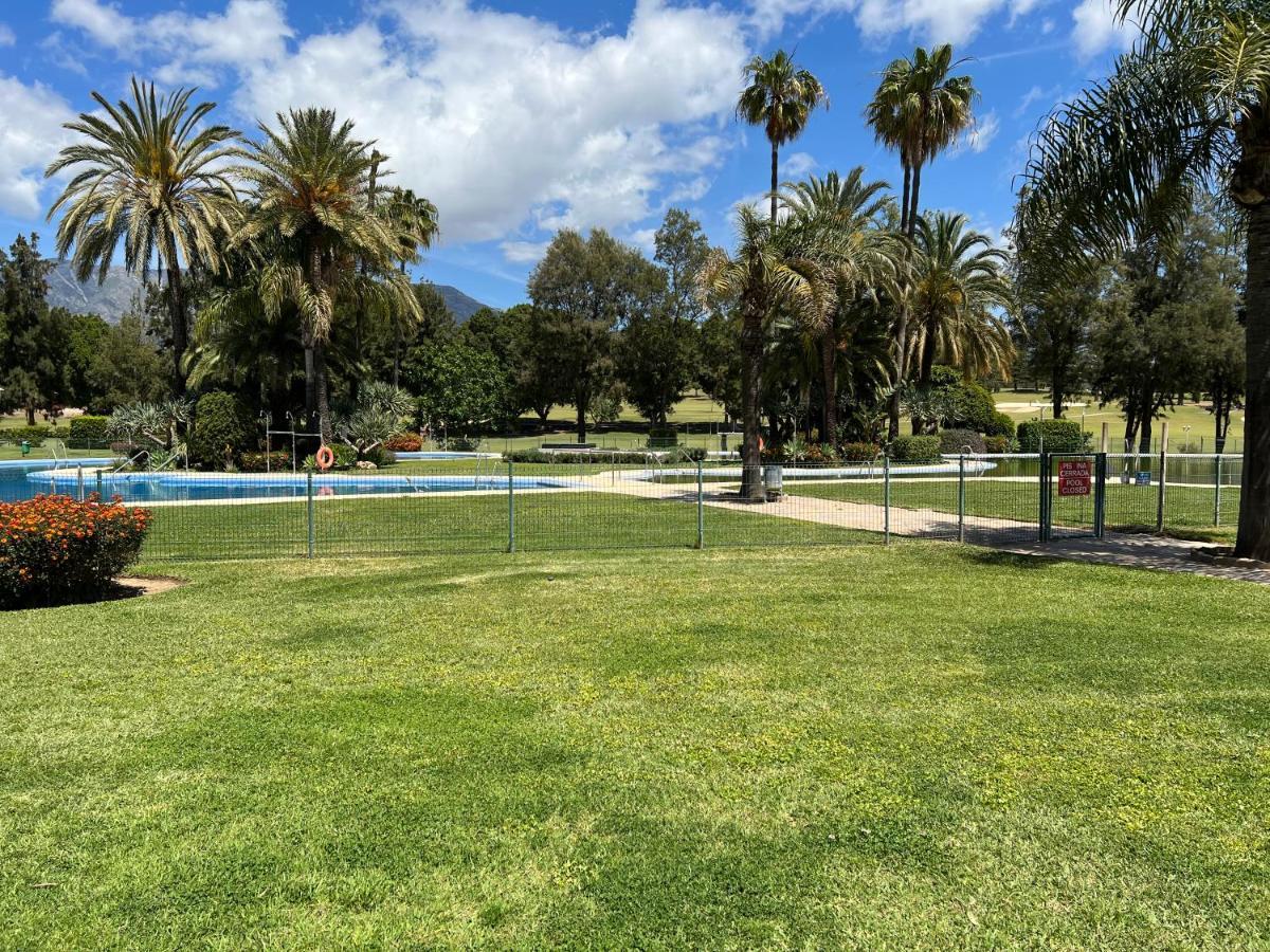 Apartamento Fantástico Apartamento En La Costa Del Golf *
