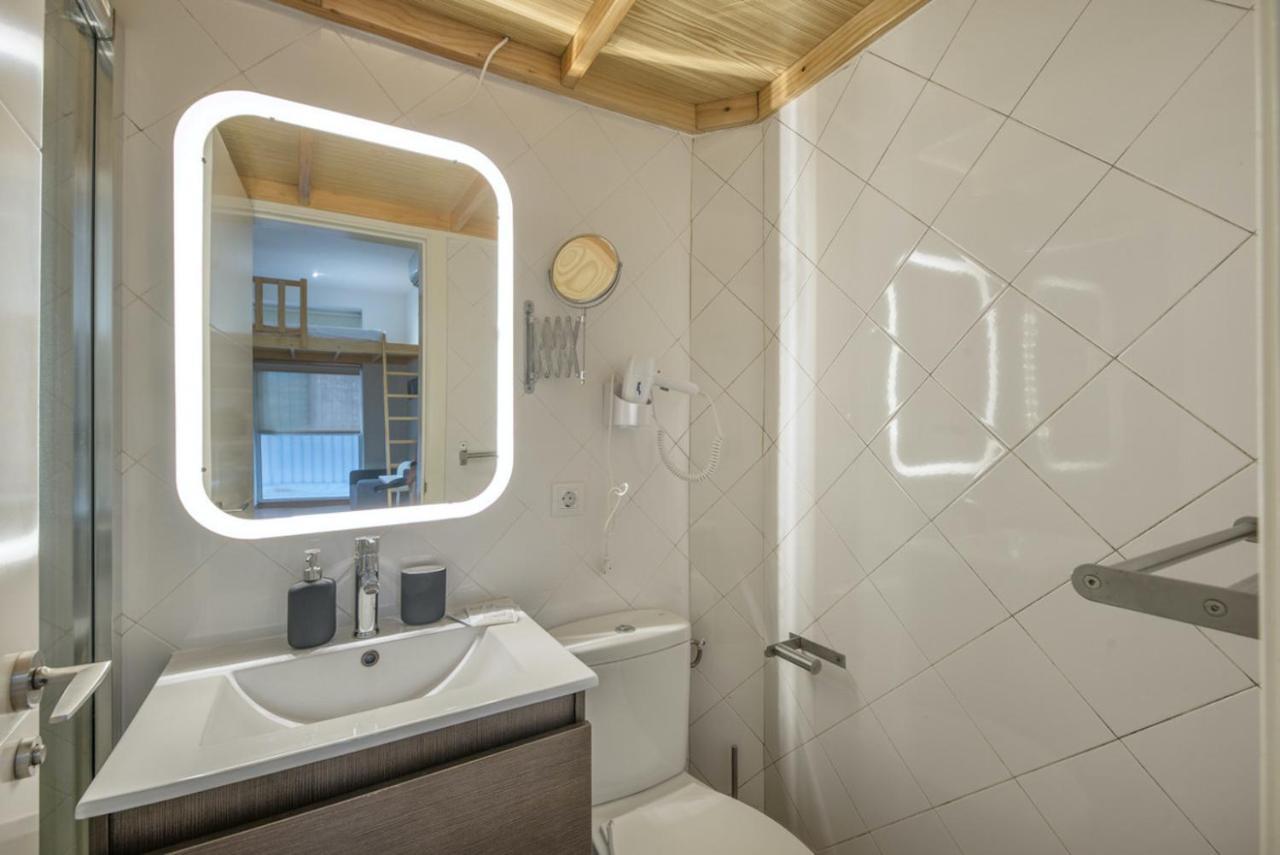 Mosquera One Studio Malaga