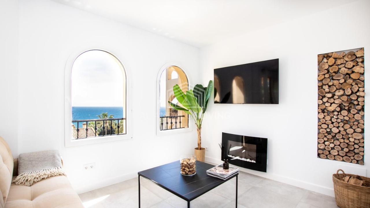 Panoramic Sea Views And Direct Access To The Beach From The Community In Torrenueva