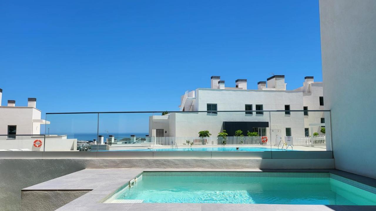 High End Large Ground Floor With Luxury Private Pool And Sea Views Apartamento *