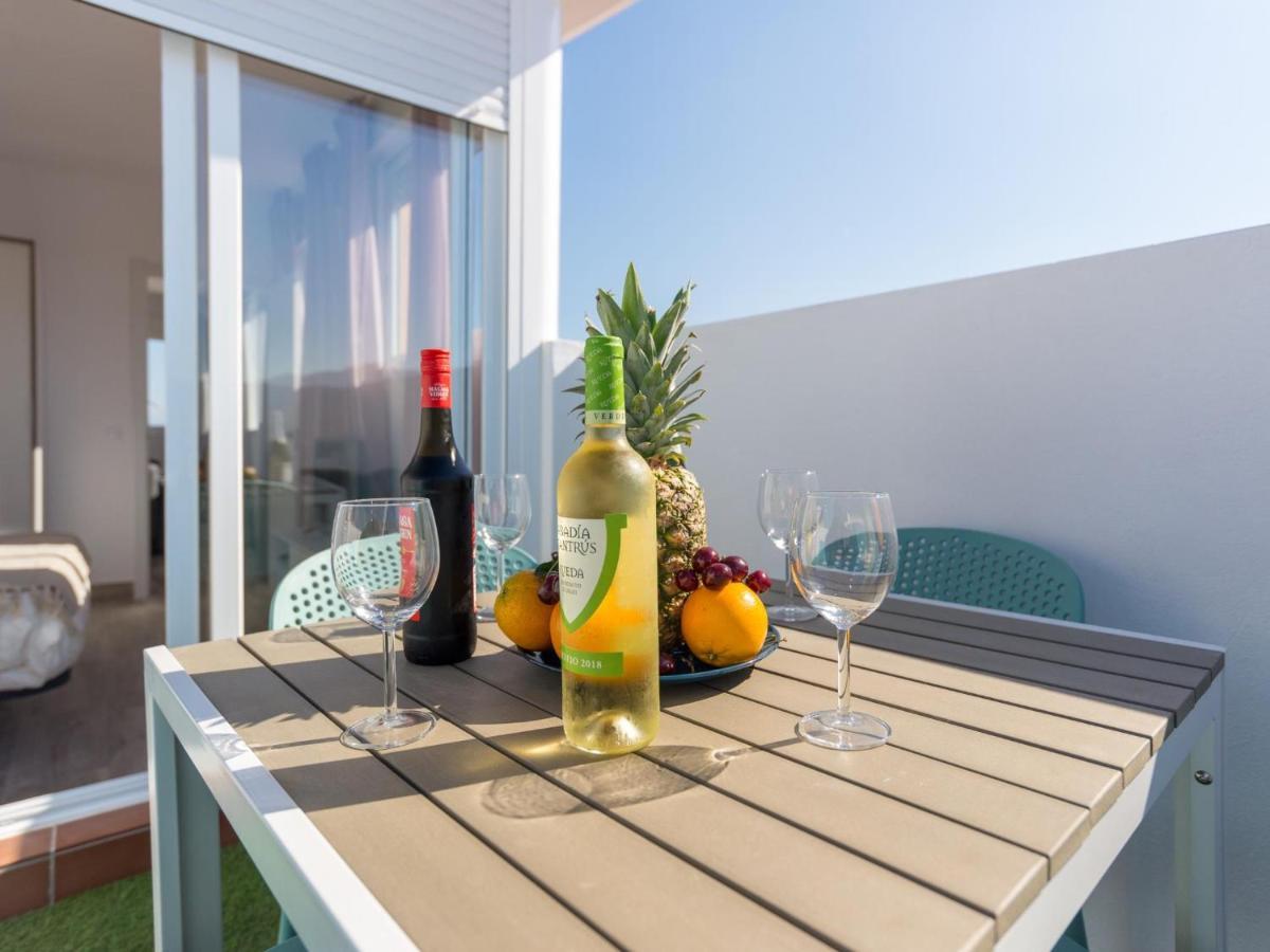 Apartamento Magnifico ático Terraza Con Vistas 2hab Ac Málaga