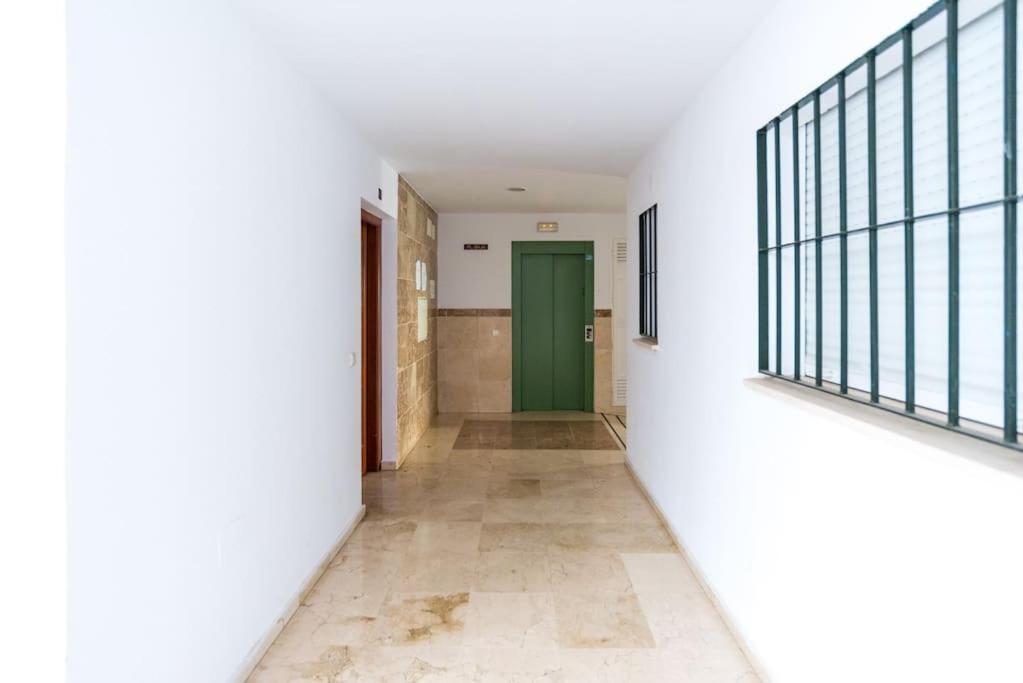 Apartment Apartamento Con Parking Gratis En El Centro De *