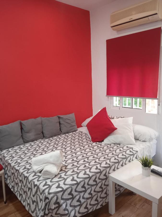 Apartamento Estudio Cerca Del Carrefour Rosaleda *