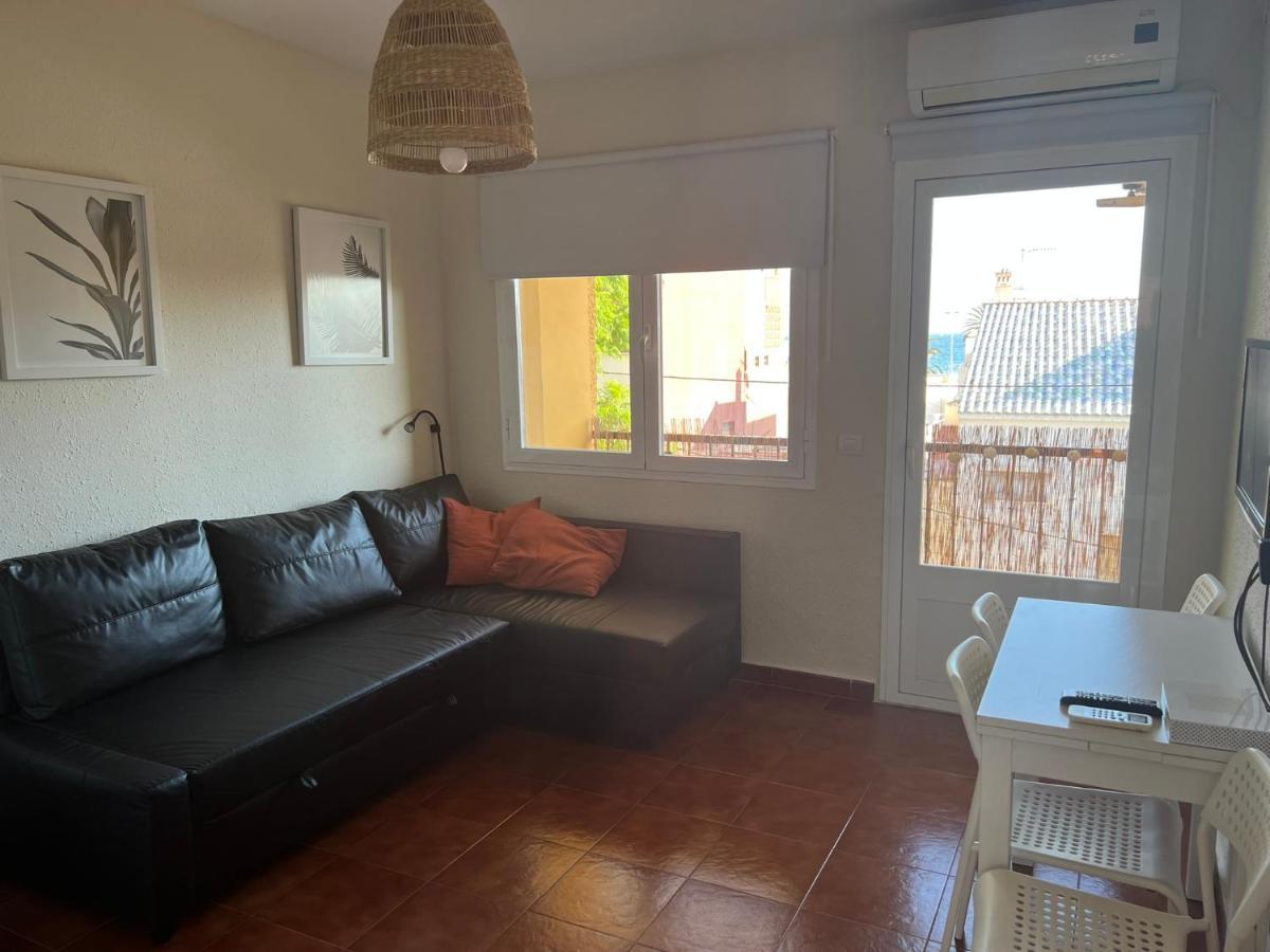 Apartamento Relaxing Vacation At The Málaga