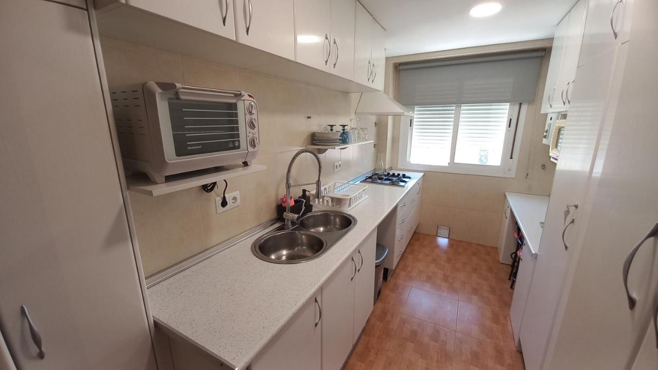 Sito Cerca De La Playa Y Aeropuerto Apartamento *