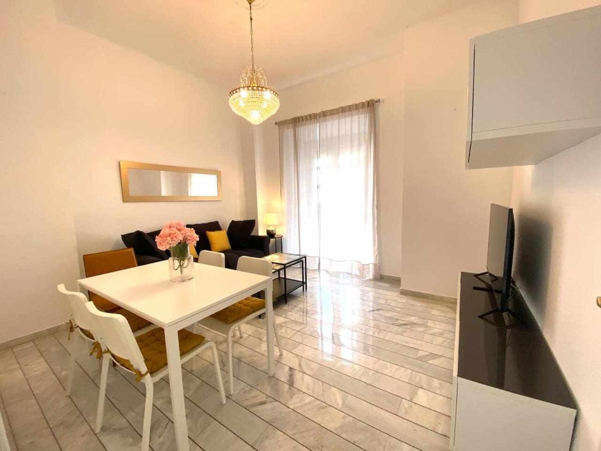 Magnífico Piso En Centro Histórico De Apartamento Málaga