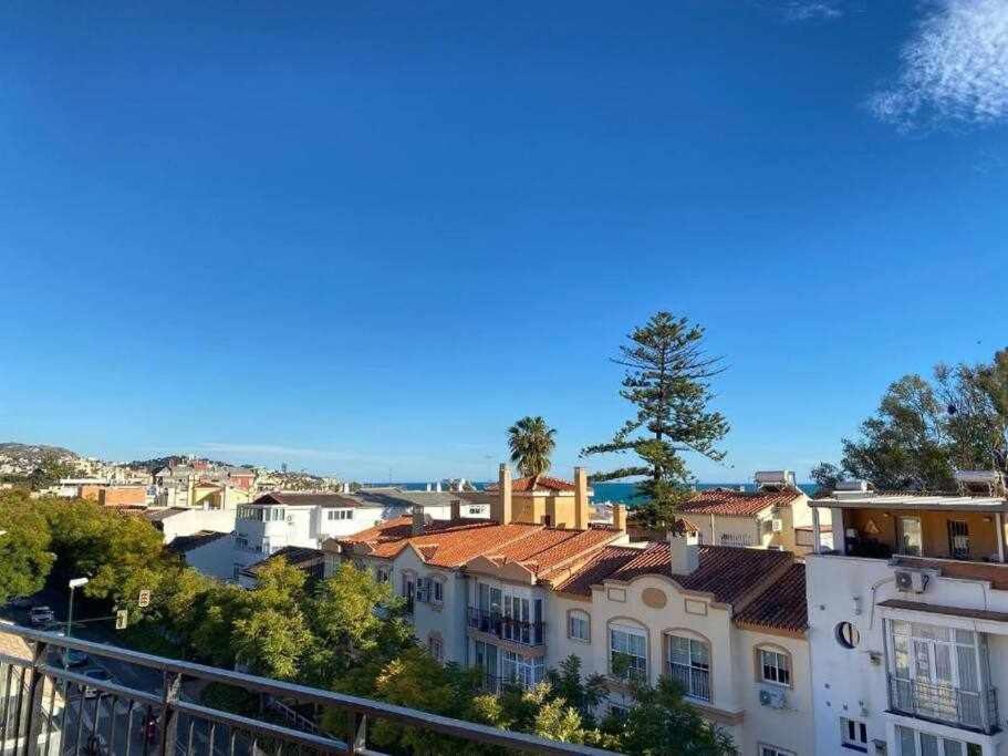 Apartamento Atico Con Terraza Frente Playa Pedregalejo