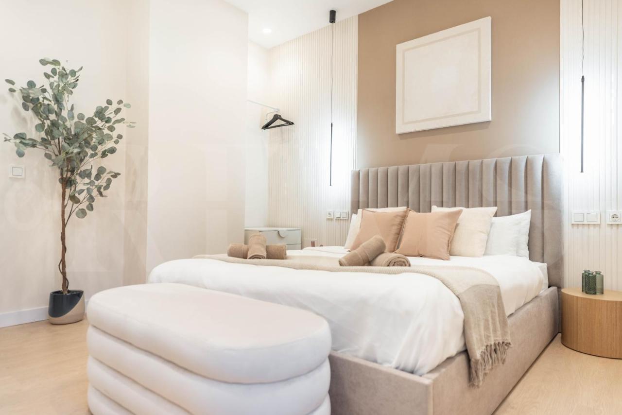 Sophisticated With Balcony & Views By Rems Málaga
