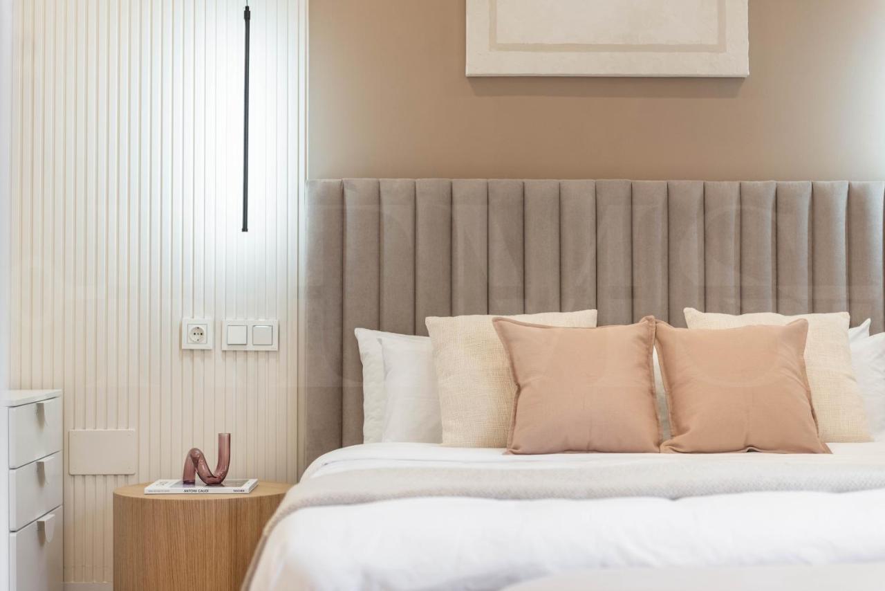 Sophisticated With Balcony & Views By Rems Apartamento
