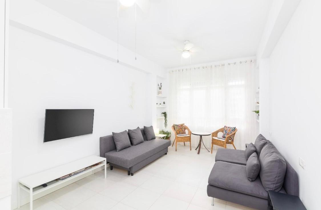 Apartamento Homes Santa Lucia Málaga
