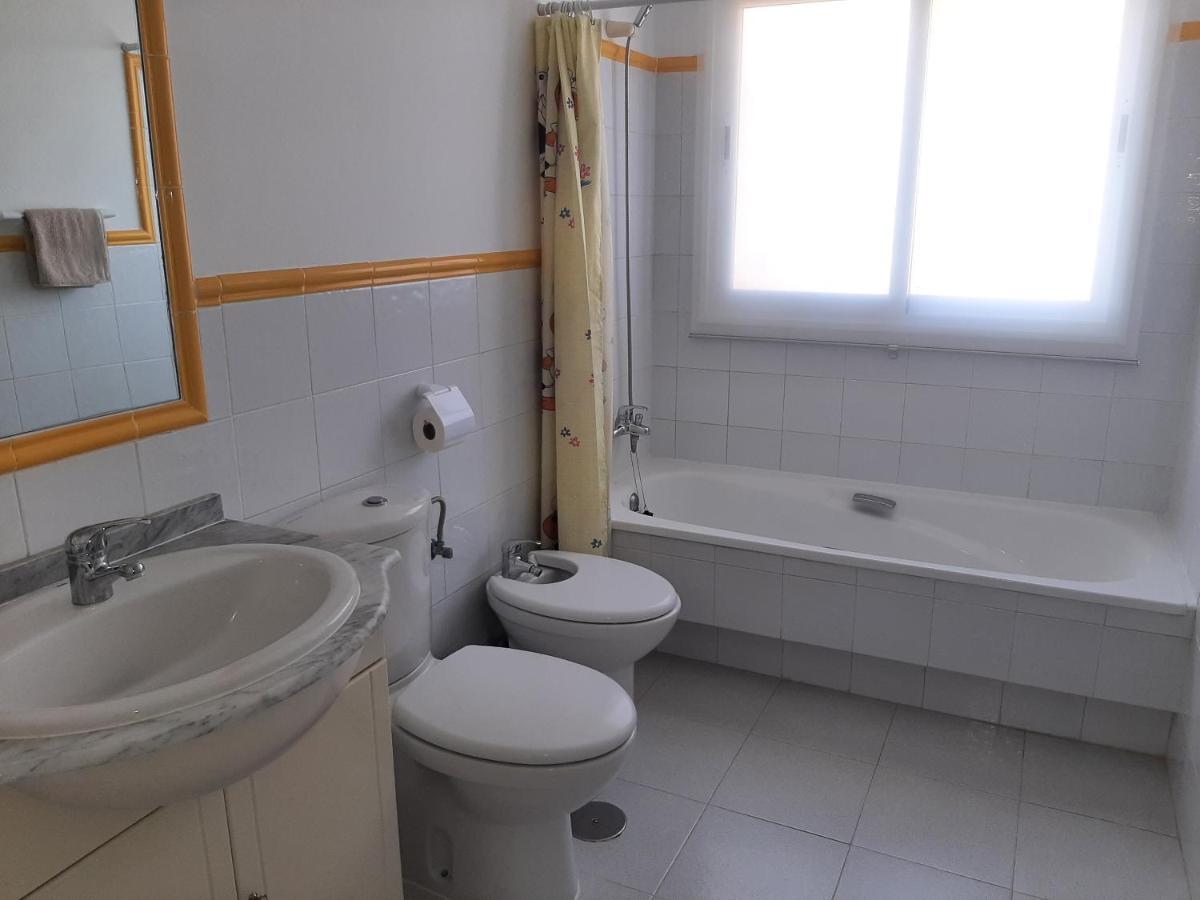Apartamento Costa Del Sol, Apartamento Completo, Amplio Y Acogedor Con 3 Habitaciones, Piscinas, Riviera Del Sol, Mijas, Málaga