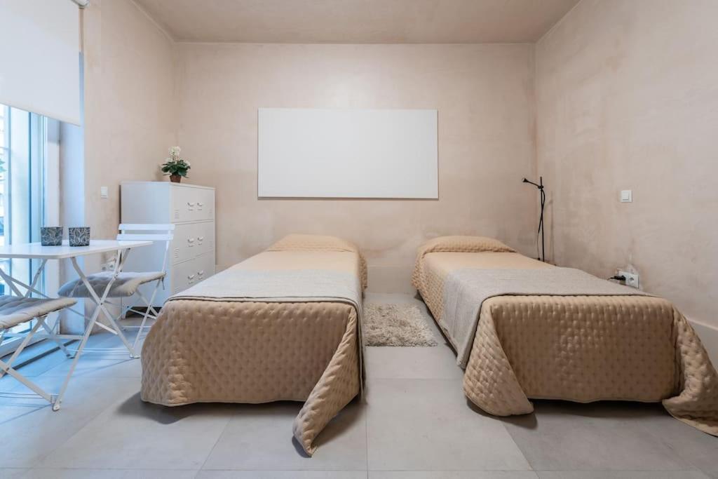 Exclusivo Bajo Frente Al Mar - Playa La Caleta * Malaga
