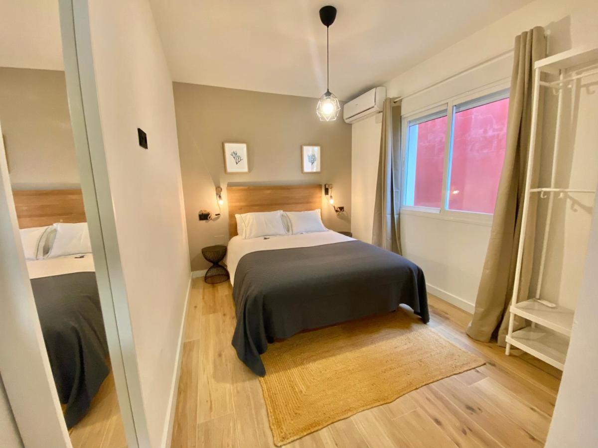 Soek Pedregalejo Seafront Holidays Homes * Malaga