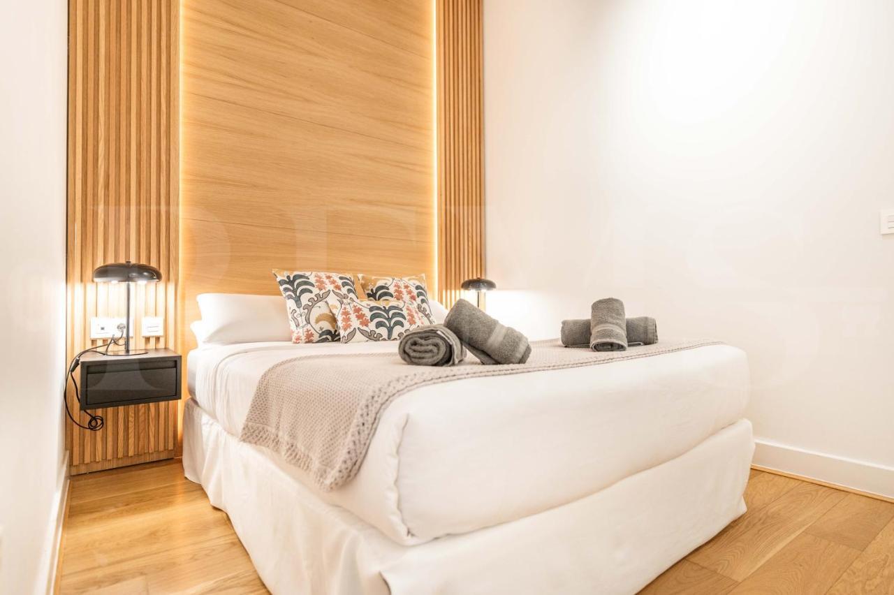 Apartamento With Balcony In The Heart Of By Rems