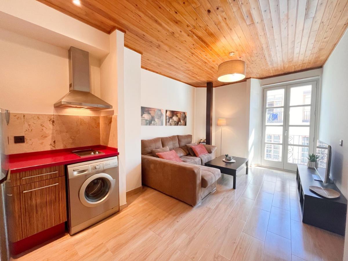 Homely Carreteria Con Piscina Malaga