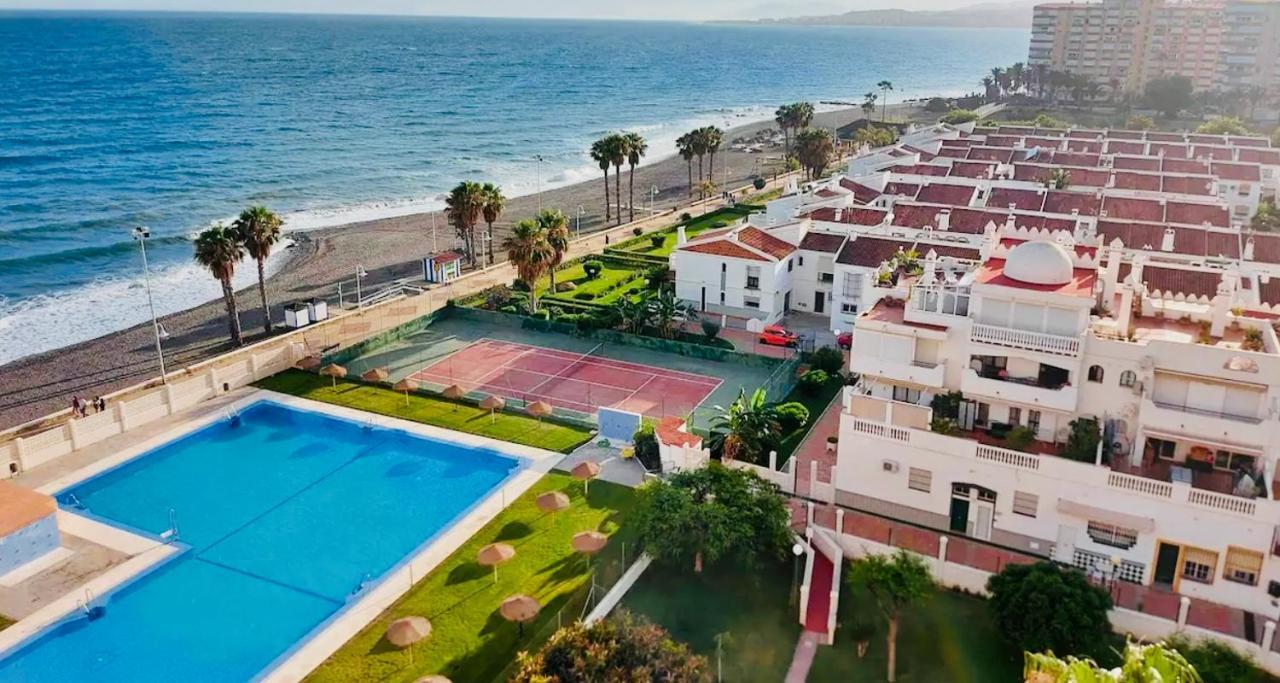 Apto Primera Linea De Playa *