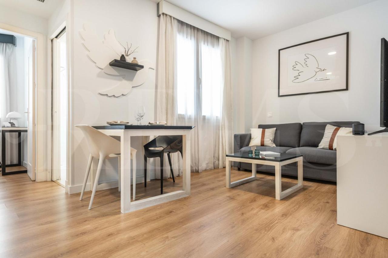 Apartamento Inviting Duplex In Front Of Picasso Museum By Rems