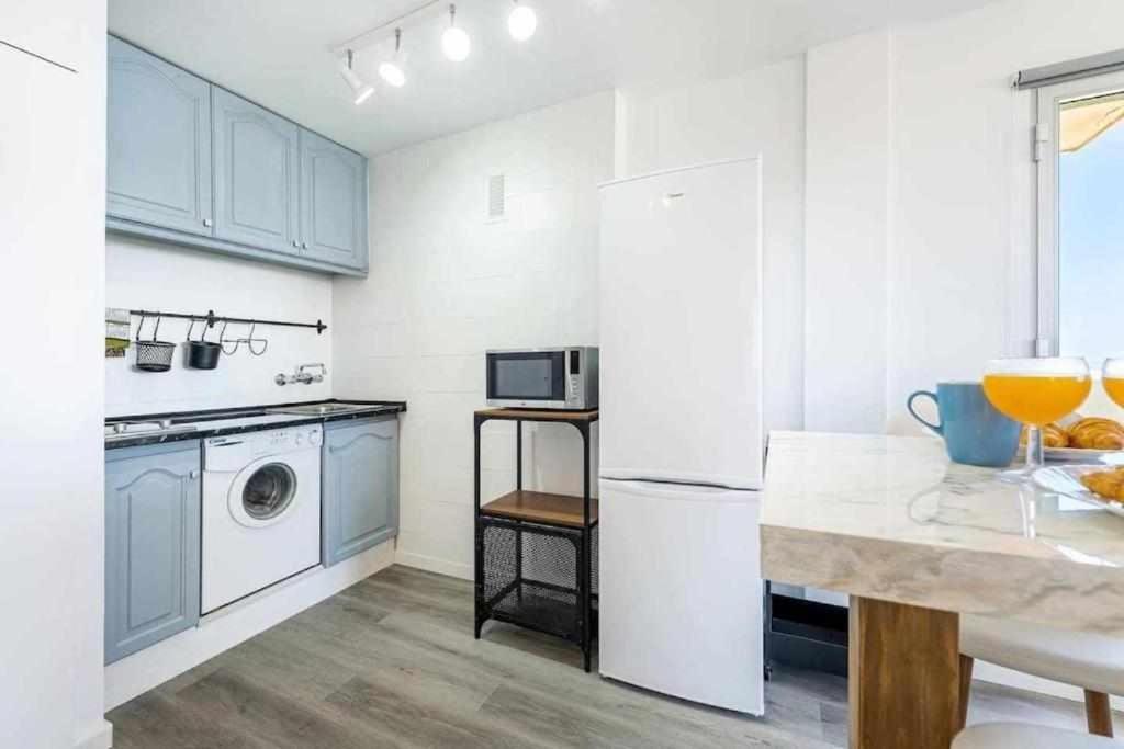 Apartamento Benalbeach Con Vistas Maravillosas Málaga