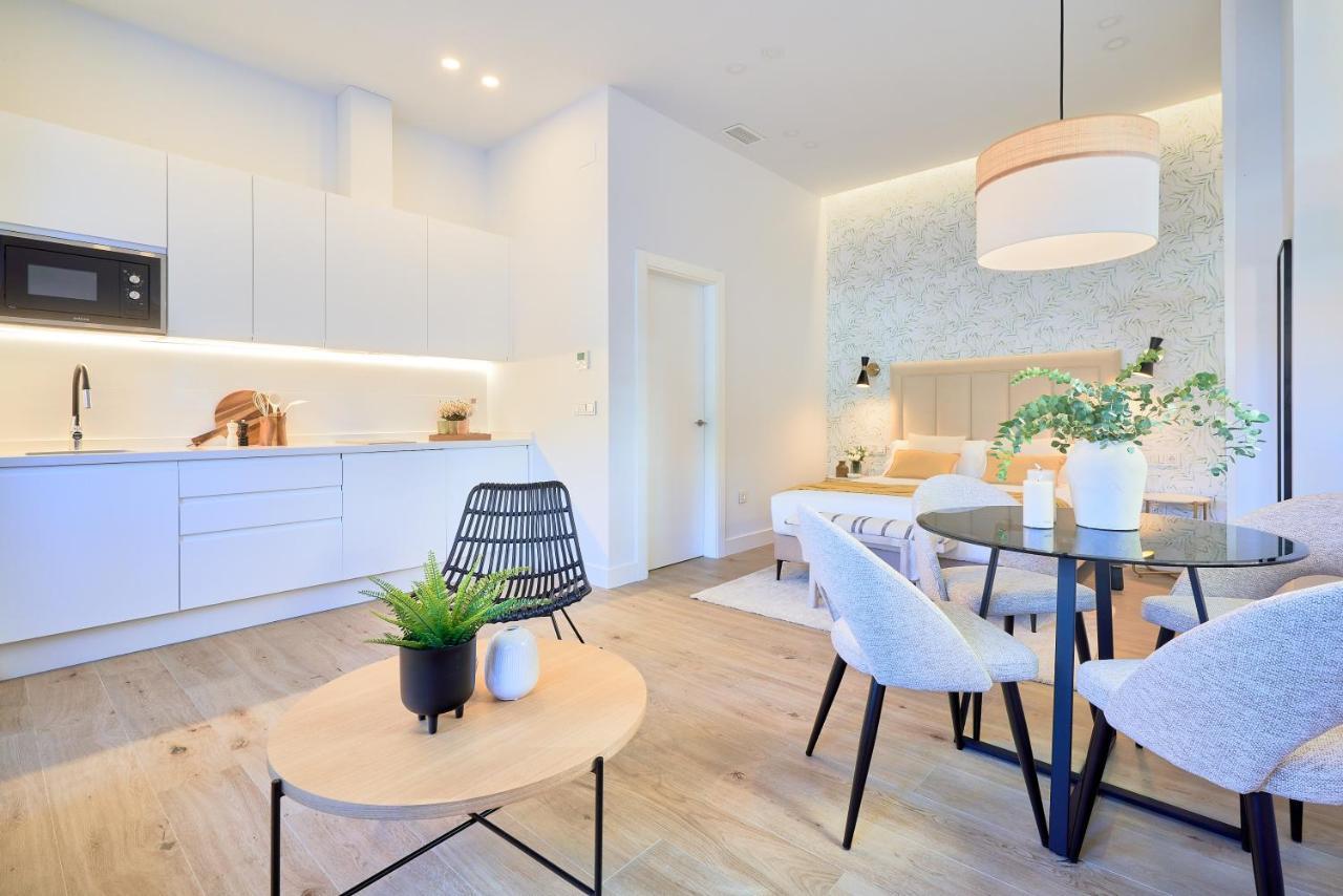 Lofts Parque De Huelin Apartment