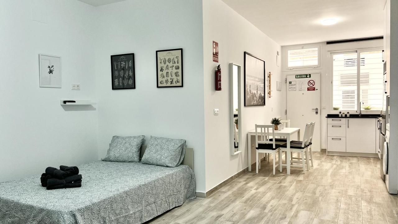 Apartment Tilos Suites-vialia *