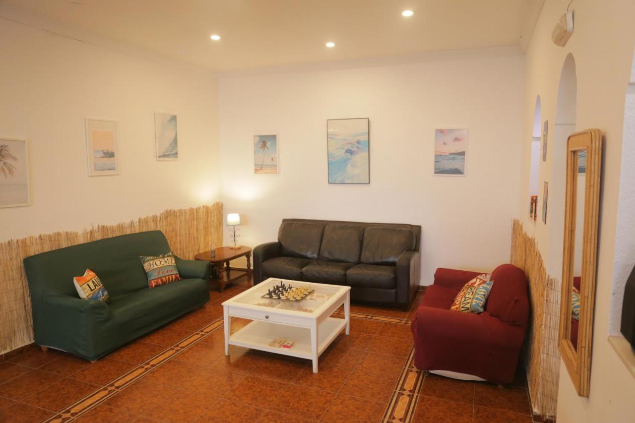 Terraza Del Limonar Hostal Málaga