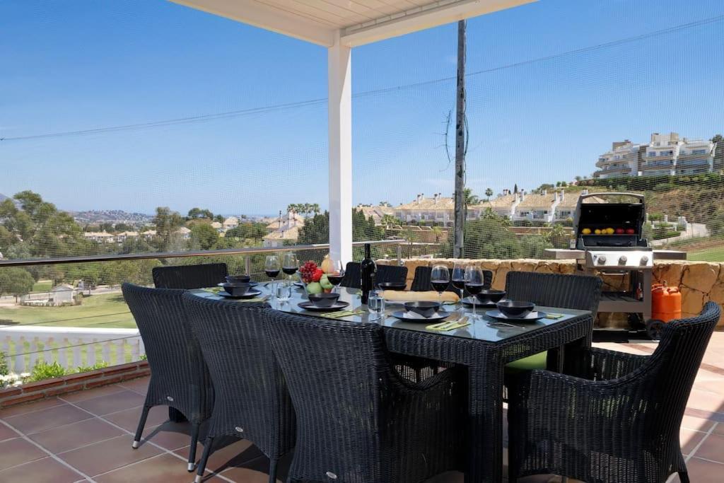 Villa Uno - Stunning 4 Bedroom With Pool