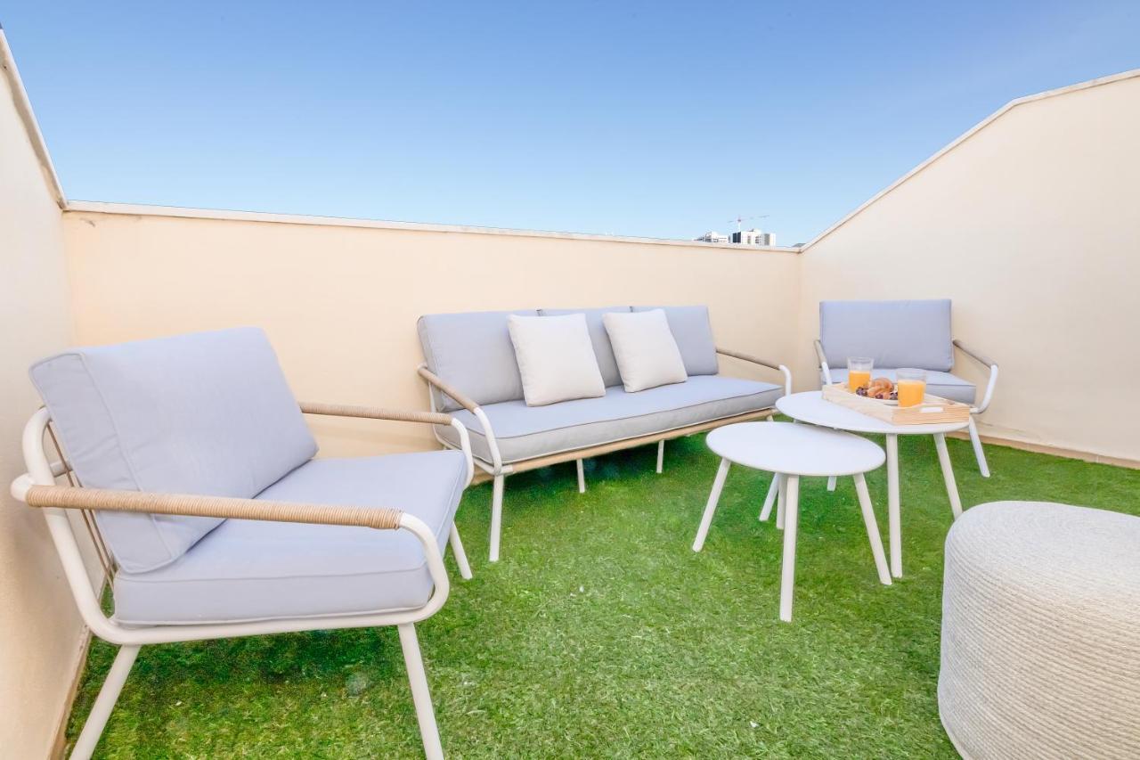 Exclusivo Duplex Carrera Apartamento *