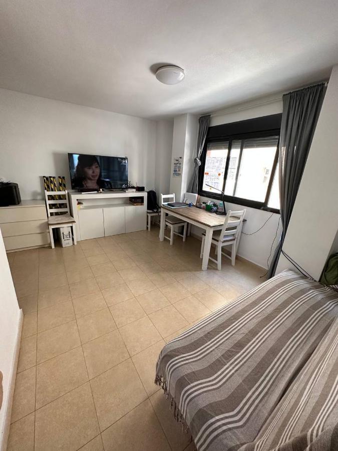 A / A 4pax Near The Beach Malaga
