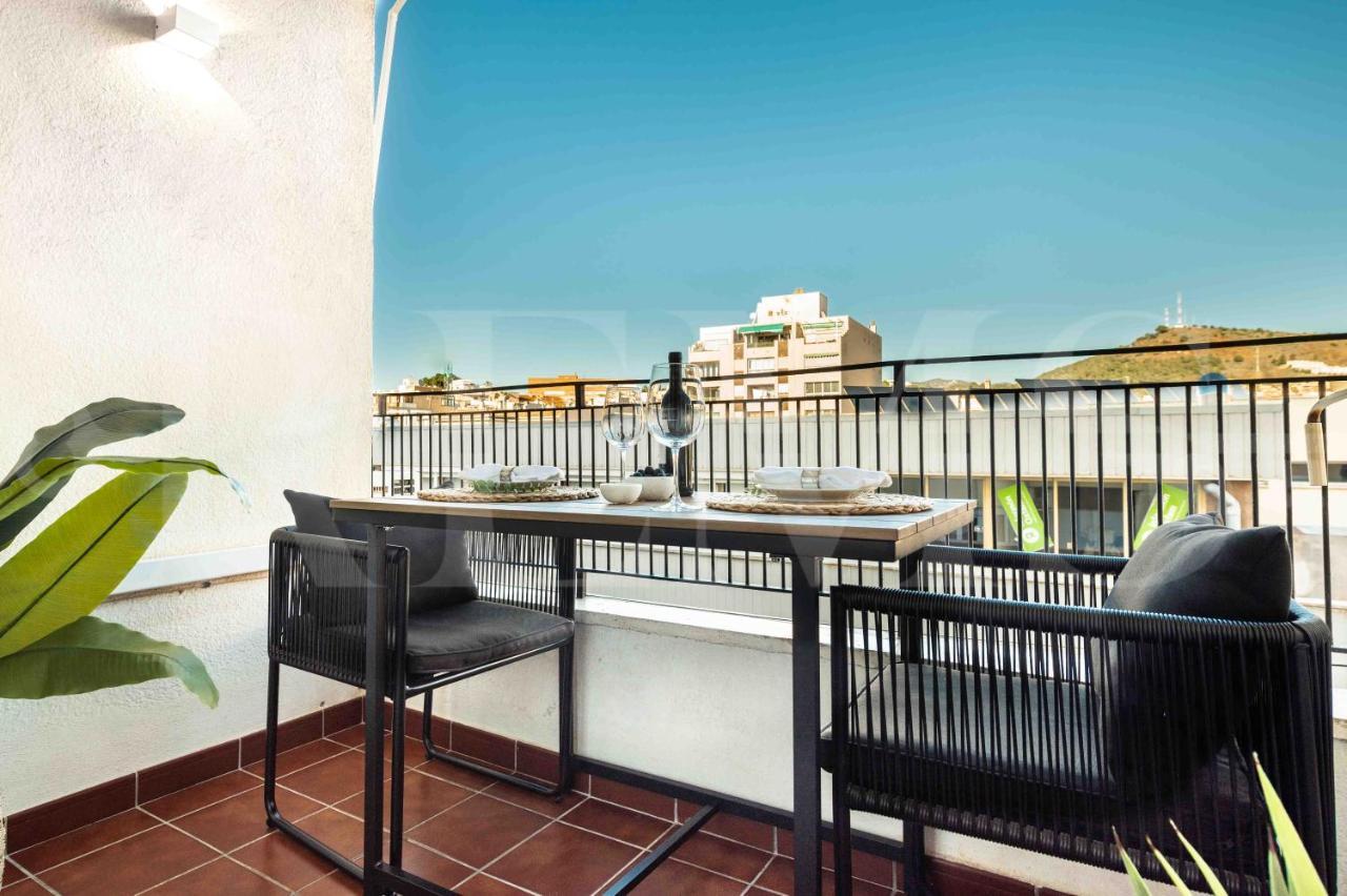 Gorgeous With Balcony - Center By Rems *