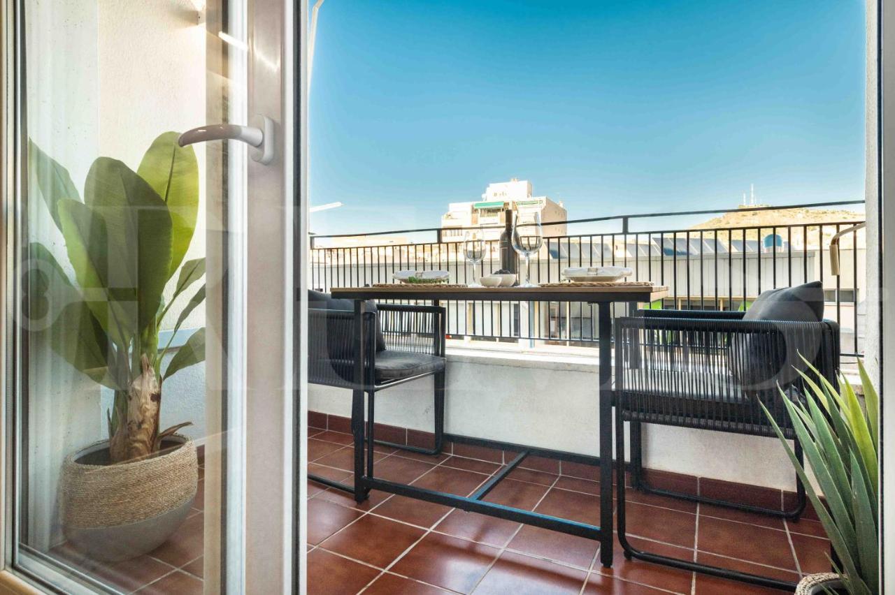 Gorgeous With Balcony - Center By Rems Apartamento Málaga