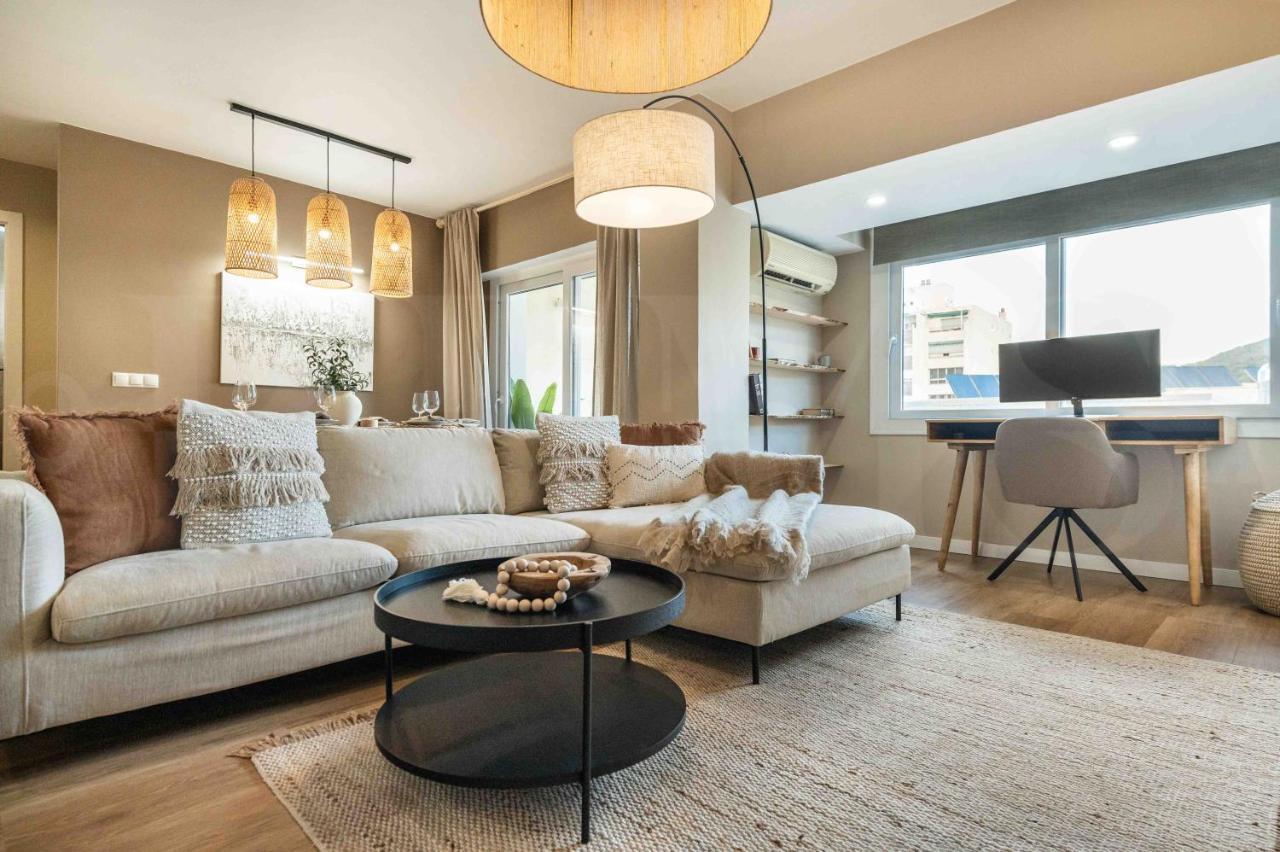 Apartamento Gorgeous With Balcony - Center By Rems
