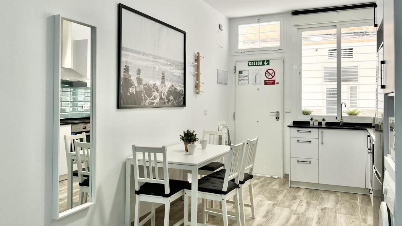 Tilos Suites-vialia Apartment